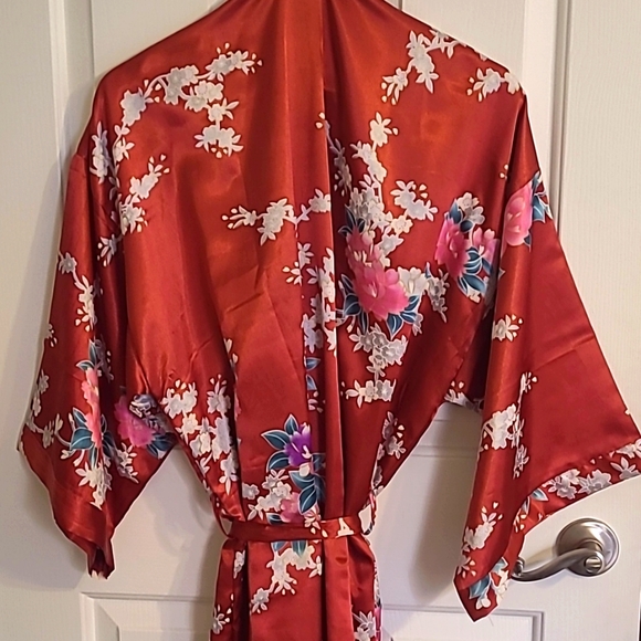 Satin Floral Robe - Picture 4 of 4